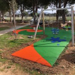 pavimentazione antitrauma parco giochi  a Livorno Comune di san Vincenzo 1